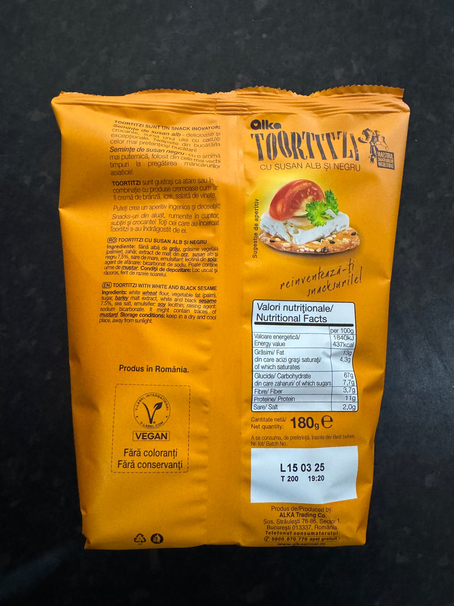 Alka Toortitzi with Black & White Sesame Seeds 180g